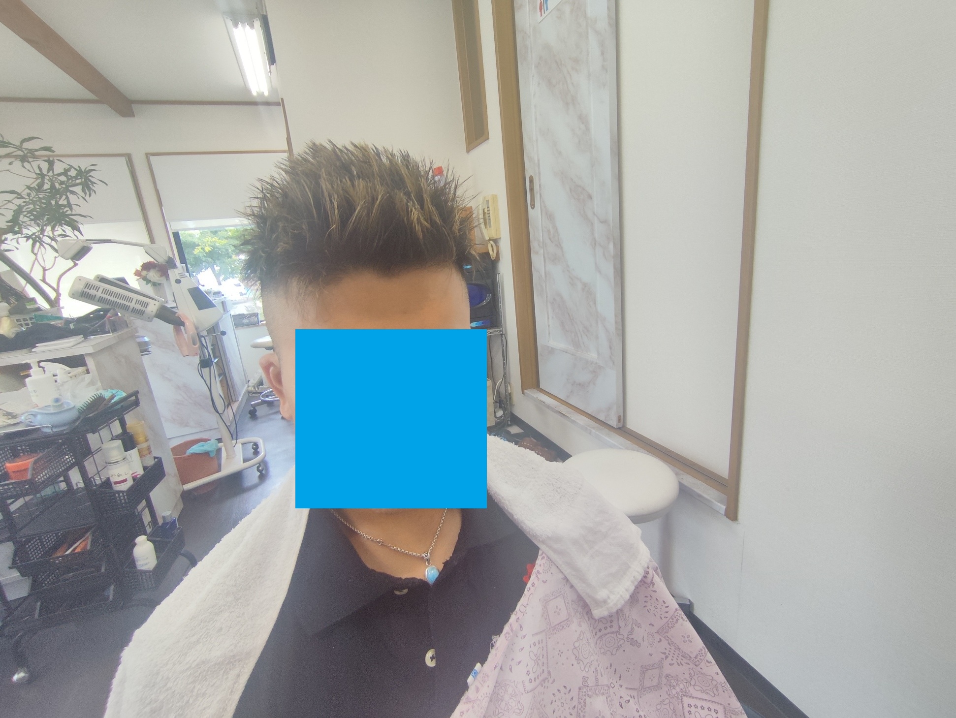 ジェットモヒカンのヘアスタイル参考画像